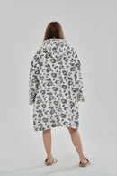 Oversized Winter Hoodie Blanket